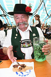 Bierpreis 6,3o € (©Foto: Ingrid Grossmann)